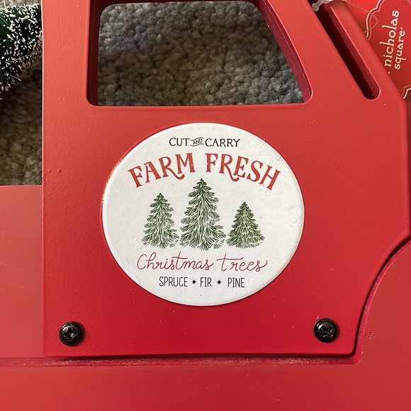 LAST CALL Happy Holidays Wall Decor - Picture 2 of 4